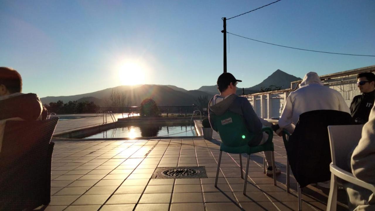 Uxarte -Alojamiento, Restaurante Y Piscinas Arrasate/Mondragon エクステリア 写真